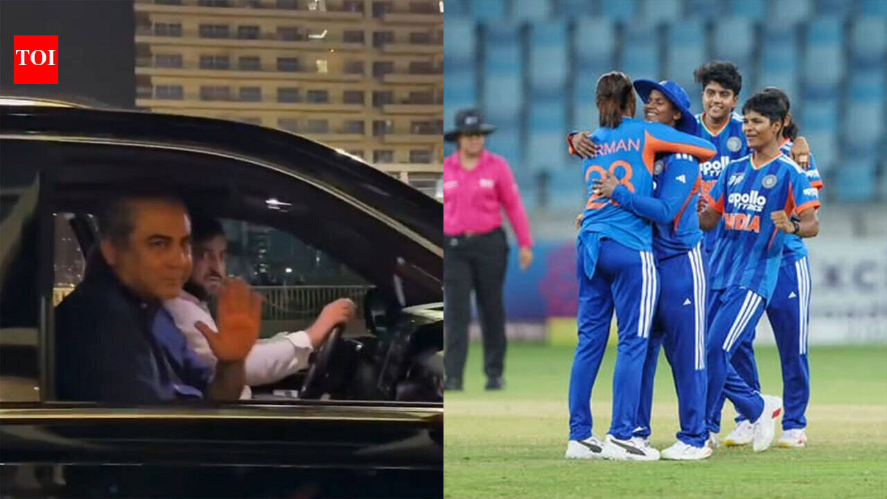 Watch: ‘Good job sir’ — Pak fan praises Mohsin Naqvi after India snub trophy