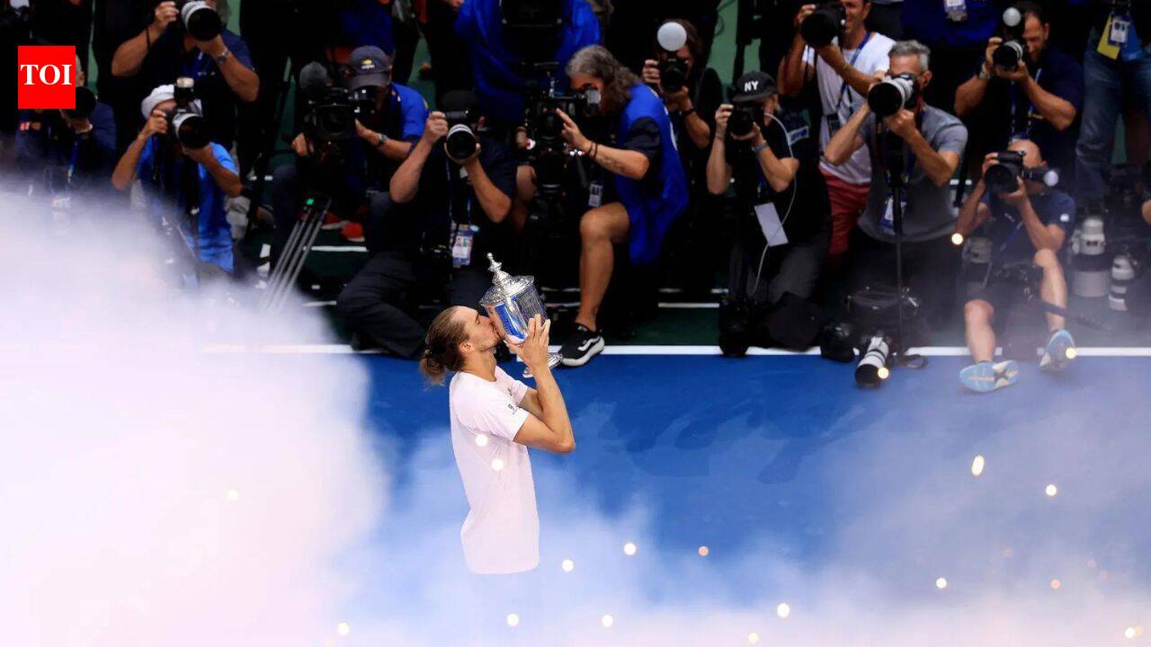 'Shut these guys': Commentator slammed as 'Alcaraz &amp; Sinner' remark spoils Zverev win