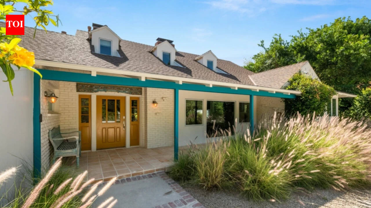 Los Angeles home used by Apple, Google and Walmart for filming, listed for $3.245 million