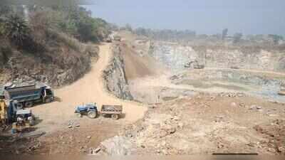 NGT slaps Rs 70,000 fine on 7 officials over delayed replies
