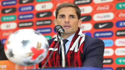 South Korea’s first Spanish coach Robert Moreno denies 'extreme reliance on ChatGPT' after former club fires him