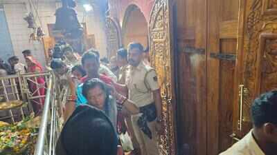 Rain fails to deter devotees from visiting Panchama Ganesh