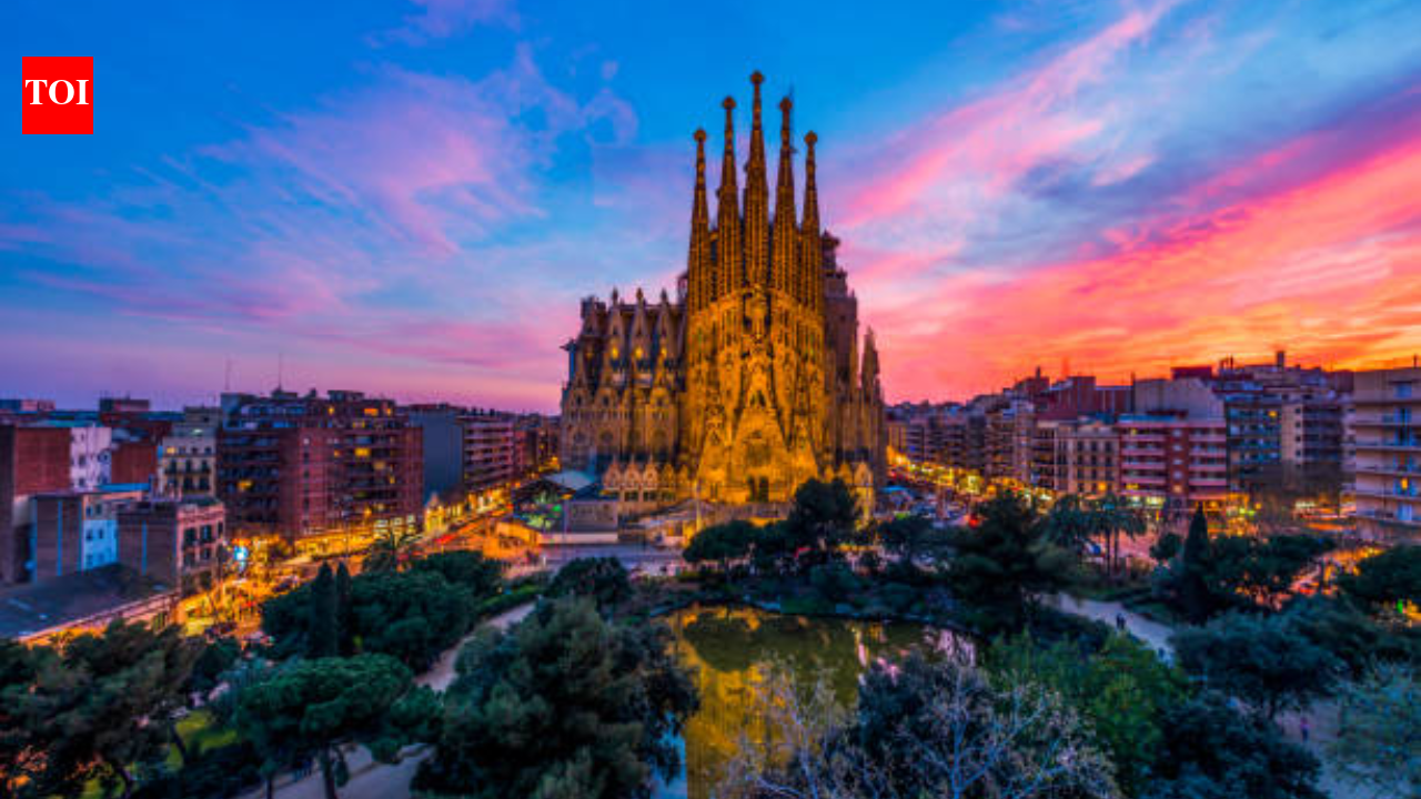Sagrada Familia got 24-tonne ‘glue job’ ahead of Gaudí’s centenary as world’s tallest church