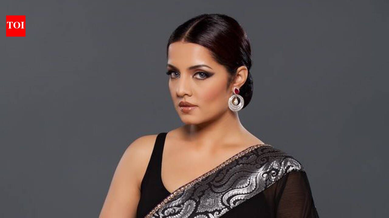 Celina Jaitly misses sons’ first day of school amid divorce battle