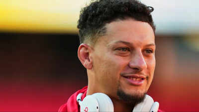 How did Patrick Mahomes go from $16 million rookie contract in 2017 to $20 million in sponsorship deals in 2023 and $500 million contract in 2026