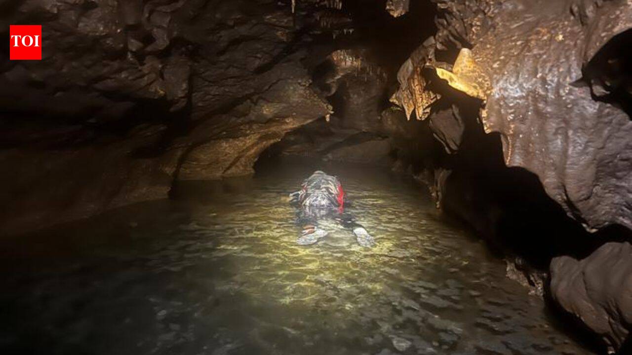 John Moretti donned a wetsuit and found Ice Age animals in a Texas cave
