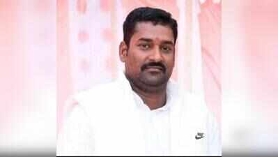 SP functionary shot dead by bike-borne assailants