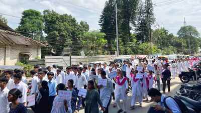 Dibrugarh Aasu unit calls for stronger action against drug trade, holds rally