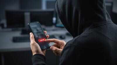 ‘Card’ game over for fake call centre, 4 held from Delhi