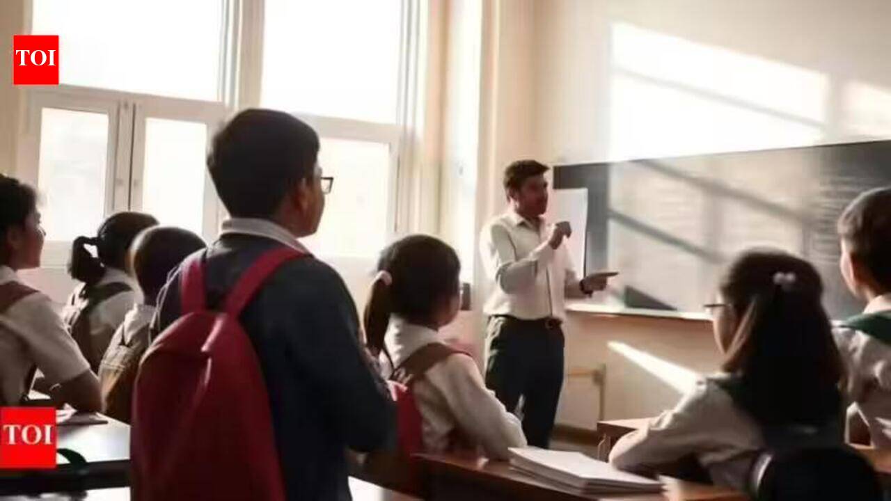 Clear pending renewal applications quickly, private schools urge govt