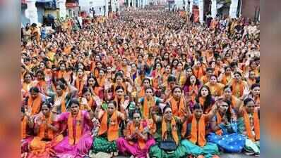 Over 35,000 women gather at Dagdusheth Ganapati pandal for Atharvashirsha recital