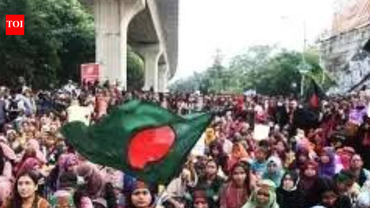 Bangladesh tribunal sentences seven Awami League members to death over 'July uprising'