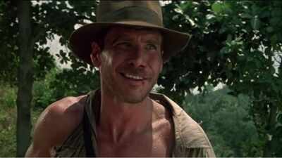 In the 1970s, Harrison Ford scored his breakthrough with ‘Star Wars’; years later, in 1983, he bought his first home for USD 1 million