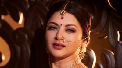 Bhagyashree’s Ganesh Chaturthi aarti sparks succession row in Patwardhan family; father declares adopted son Adityaraje sole heir