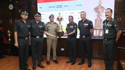 RMS B’luru wins Army Chief trophy for best NDA result