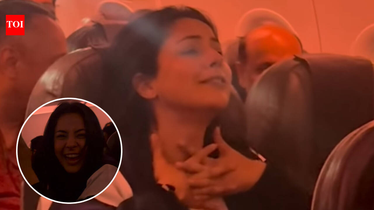 Shehnaaz Gill prays to Waheguru and Ganpati Bappa amid scary mid-air turbulence