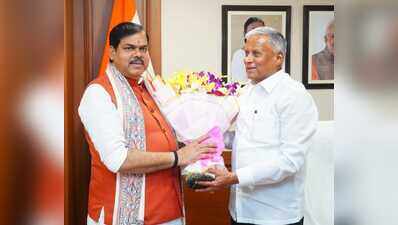 Minister urges railways to reschedule Patna-Thawe Intercity, rail connectivity boost for Gopalganj