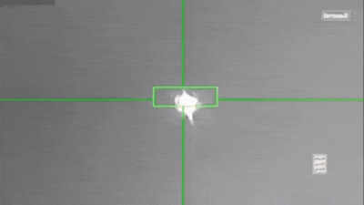 Houthis claim to have shot down Saudi F-15, release video of missile hit & images of wreckage - video