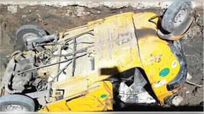 Four injured as autorickshaw tumbles inside unfinished drain