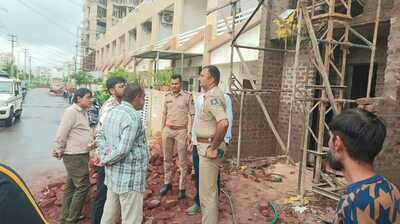 3 held for murder of labourer at construction site