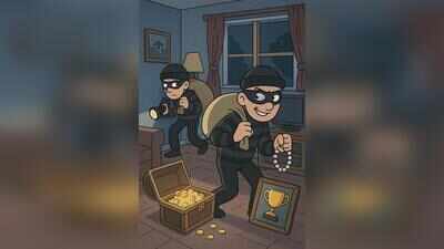Father-son duo held for ₹17.24L jewellery shop burglary in Morbi