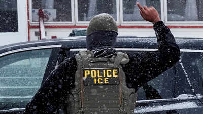 ICE agent accused of shooting Venezuelan man arrested after 8 months