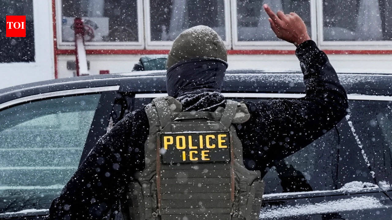 ICE agent accused of shooting Venezuelan man arrested after 8 months