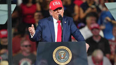 'Oh it's a she': Trump stops speech to address woman, tells her 'mother watching on TV furious'