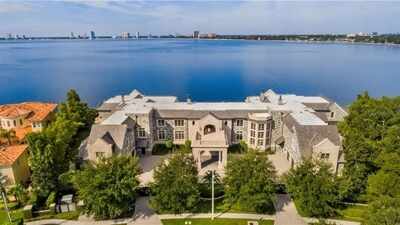 In 2005, Derek Jeter assembled three Tampa waterfront lots for $7.7 million and built a 22,000-sq-ft mansion; after selling it for $22.5 million in 2021, the home was marked for demolition