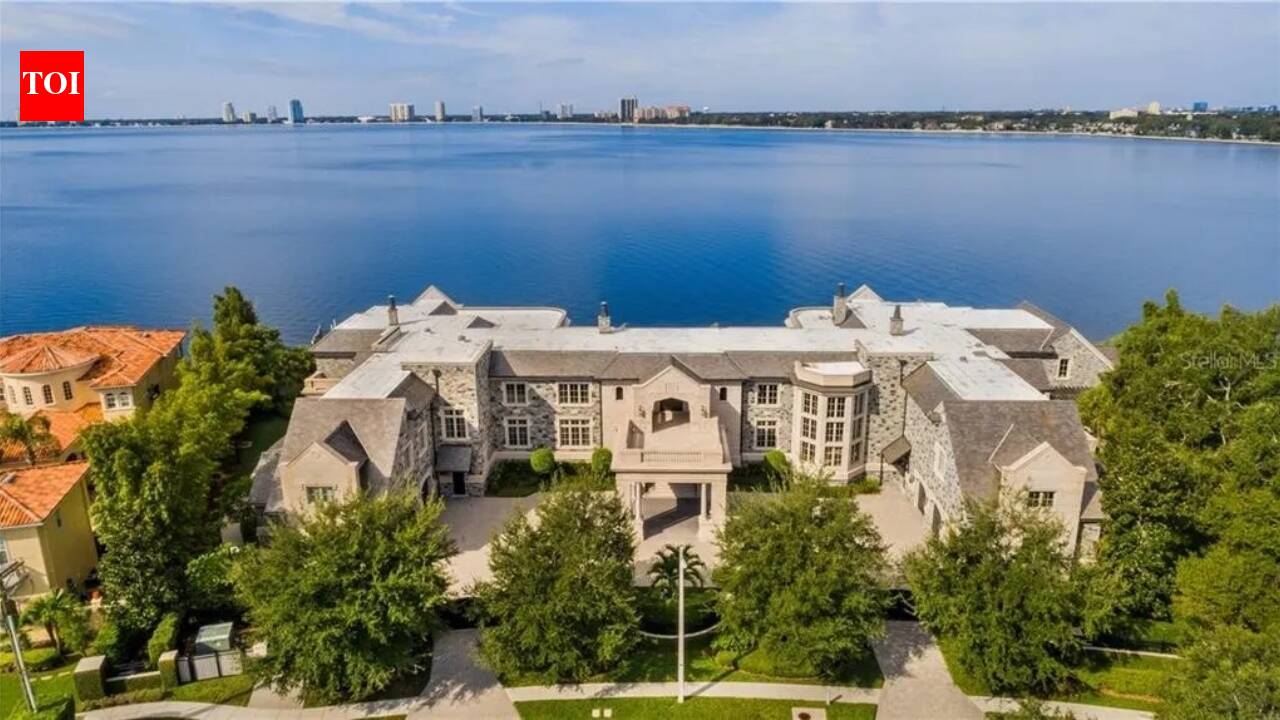Derek Jeter’s former Tampa mansion faces an uncertain future