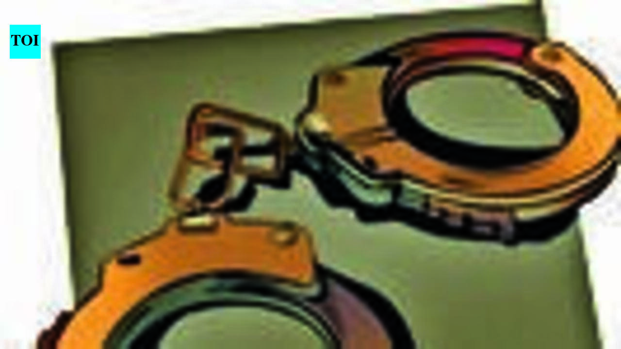 Five held for planning robbery in Maharashtra’s Mira Road