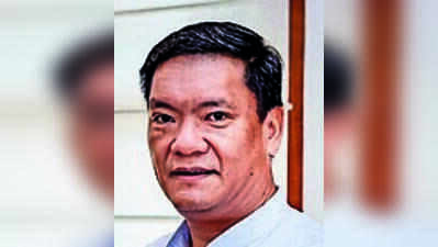 Khandu: No forceful military deployment for Siang project