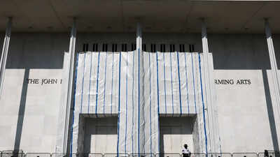 US judge orders Kennedy Center to give 30-day notice before major changes, including demolition