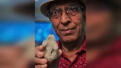 Naturally-formed gemstone Ganeshas draw devotees in city