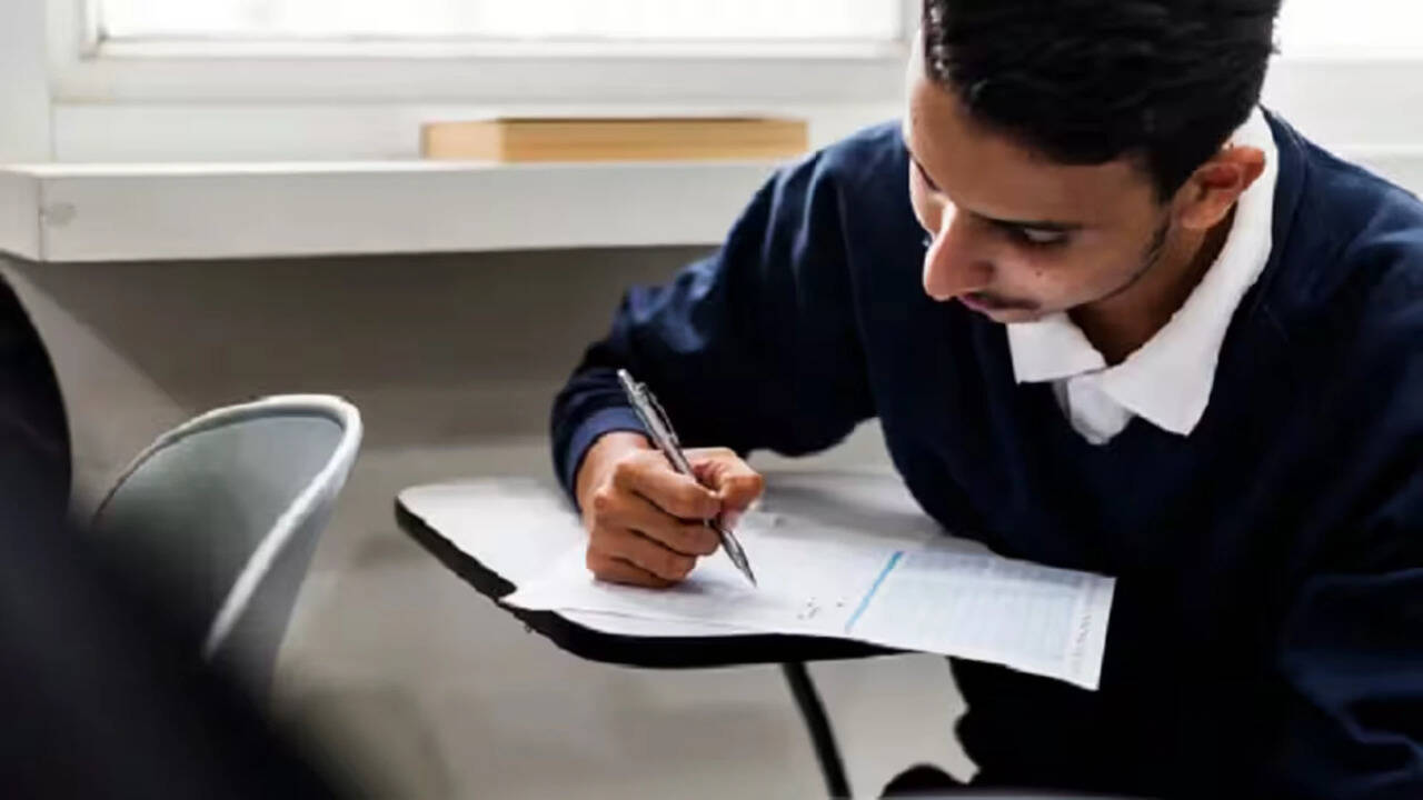 NIOS October 2026 Exams: Practical Schedule, Theory Date Sheet and Hall ...