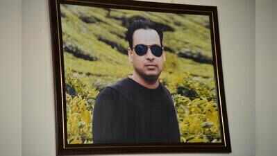 Apple manager’s murder: 8 years on, 1 cop convicted, another let off