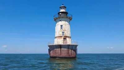 A painter paid $192,000 for a 1902 lighthouse three miles offshore; now he wants to turn the abandoned structure into a destination