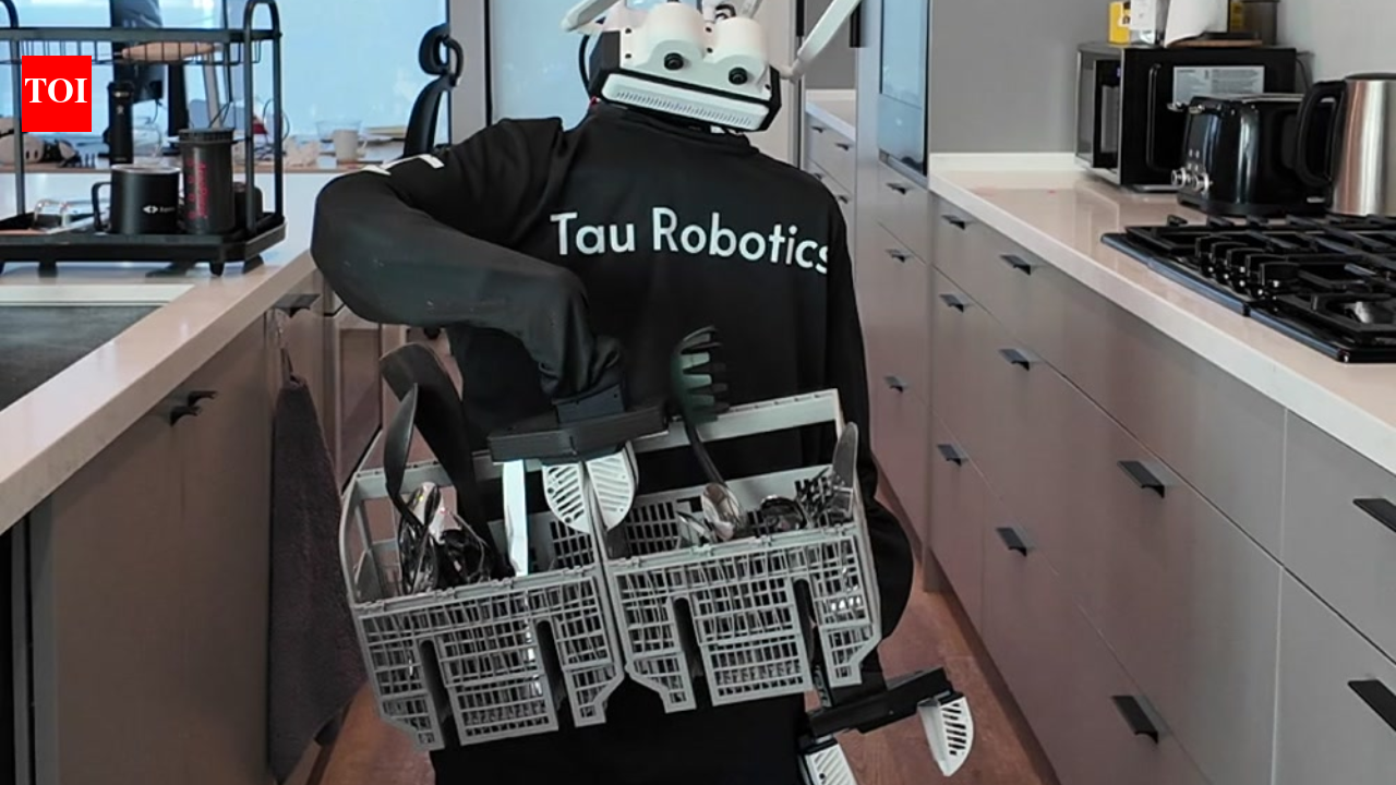 San Francisco's $30/hour humanoid cleaning robots; they're remotely human-run