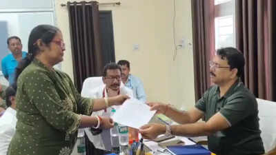‘TMC Mine Until...’: Mamata Supports Congress In Nandigram Bypoll; Ritabrata’s ‘Cult’ Jibe At Didi