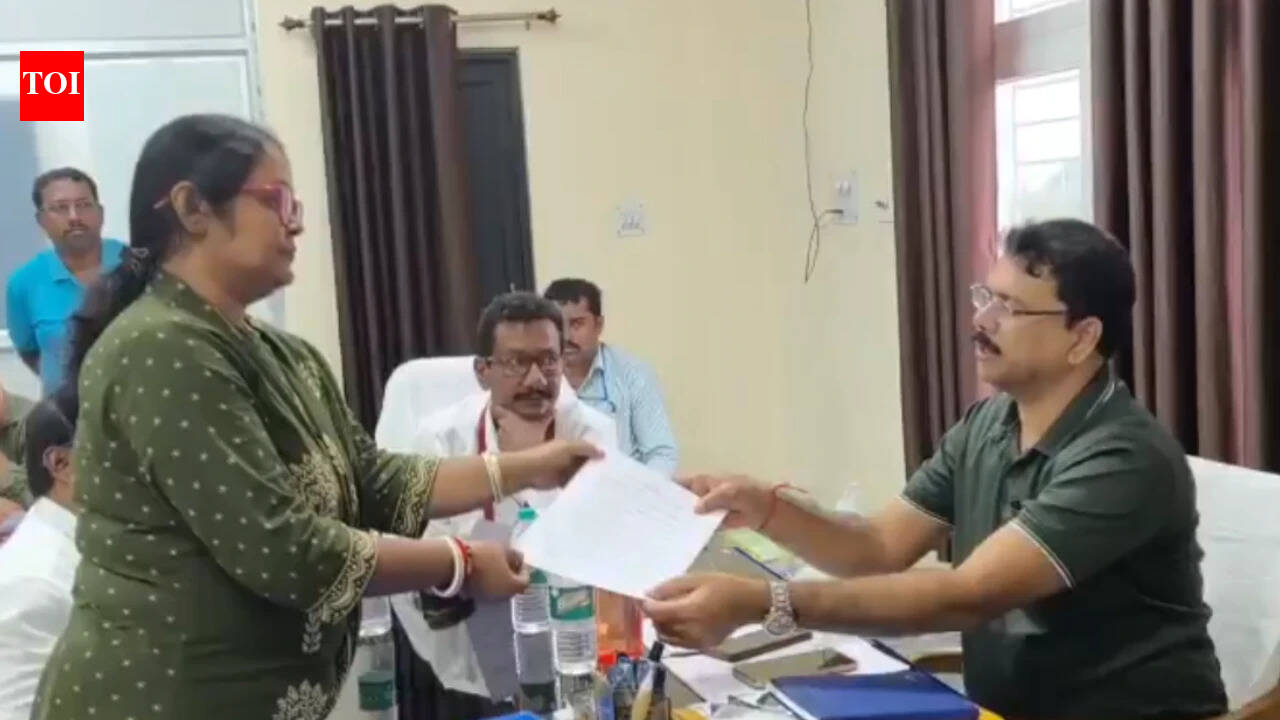 Nandigram Bypoll Shaken as TMC Candidate Withdraws Following Suvendu Meeting