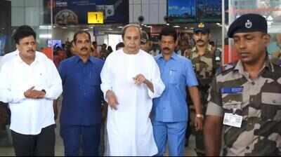 Shopkeepers' interest should be protected: Naveen