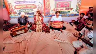 At Bhagalpur flood relief camp, children get creative outlet