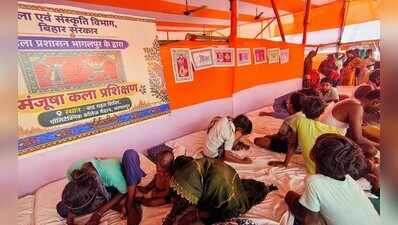 At Bhagalpur flood relief camp, children get creative outlet