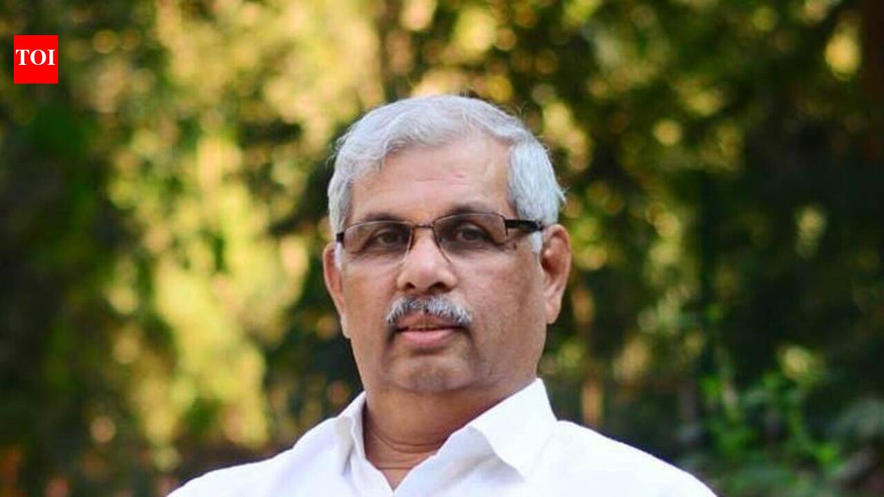 Governor Arlekar approves 12 Tamil Nadu bills, seeks clarification on private universities