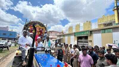 T Narasipura stays peaceful amid Ganesha procession, harmony march
