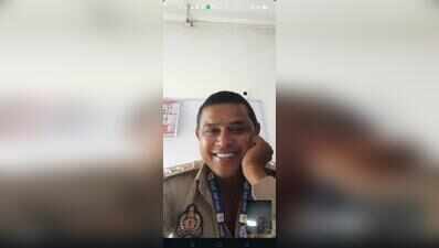 Class V pass man held for posing as cop, promising liquor shop licence