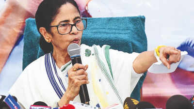 New symbols: Mamata gets 'football player', 'envelope' for rebel bloc