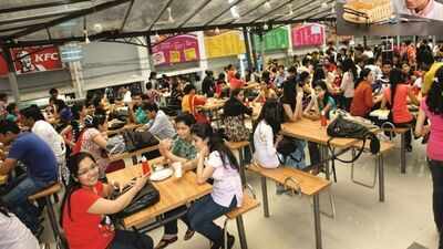 SPPU students protest rise in 10 per meal