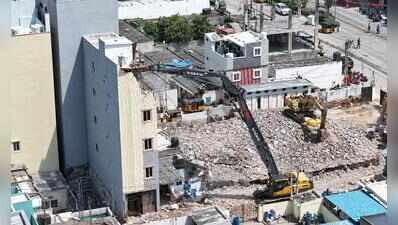 Tilted four-storey building in Gopanpally demolished