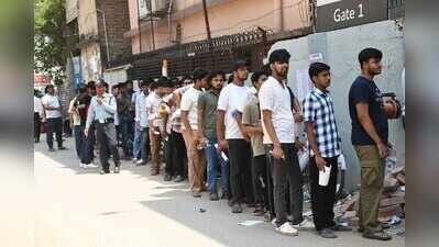 Avoid JEE Main, HSC practical clash: Parents urge state board
